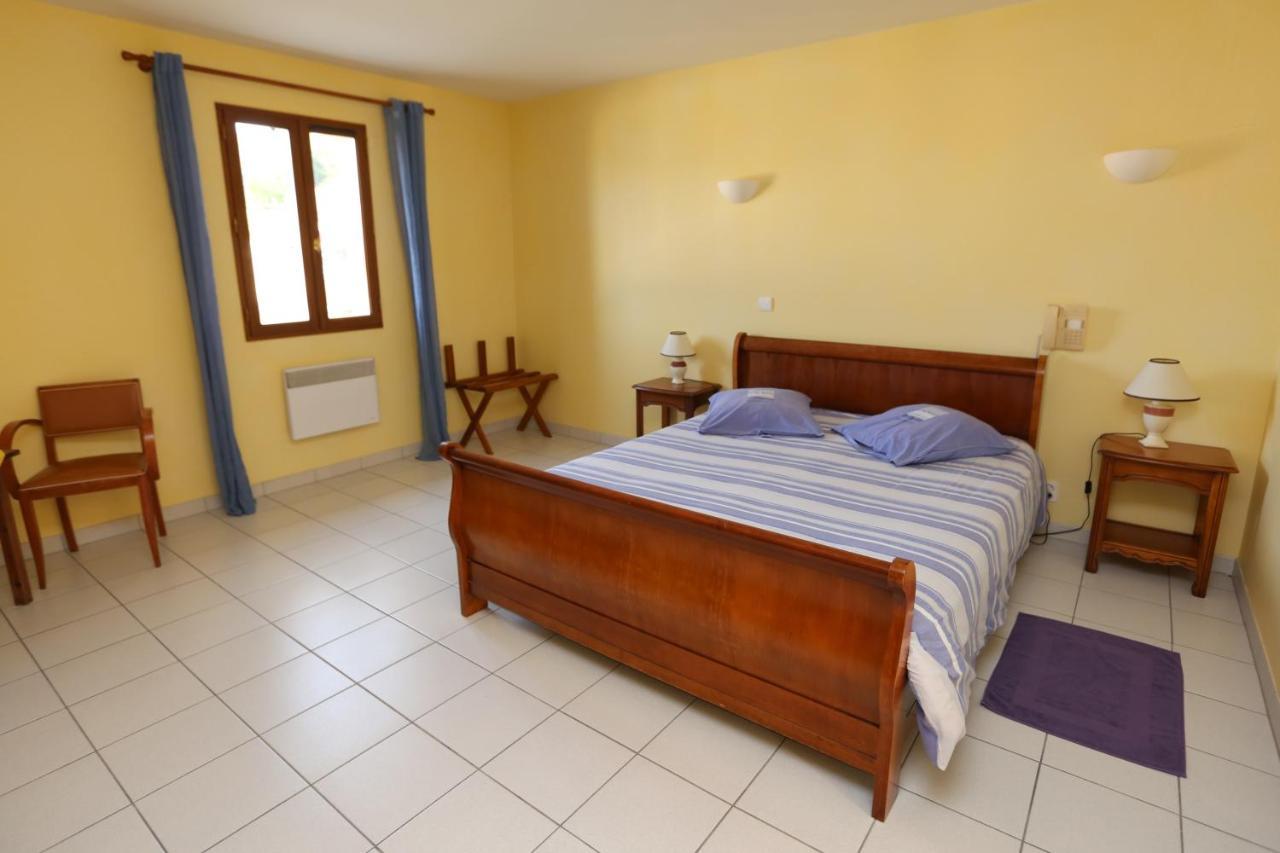 Hotel Le Relais Du Chateau Grignols  Buitenkant foto