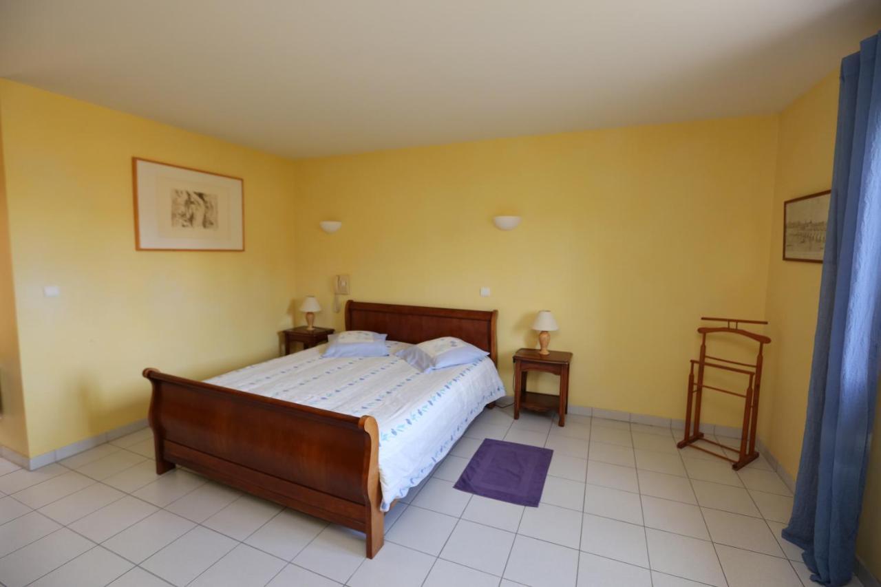 Hotel Le Relais Du Chateau Grignols  Buitenkant foto