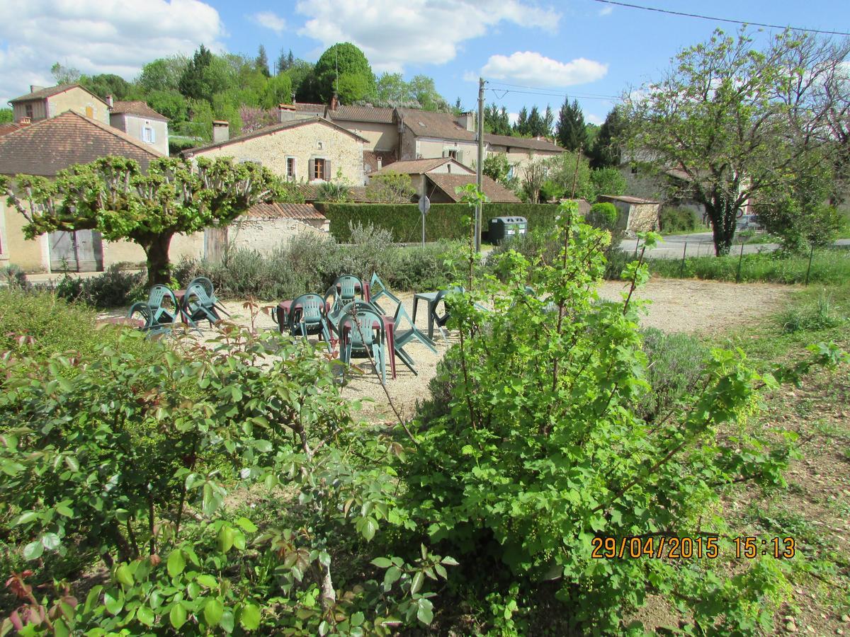 Hotel Le Relais Du Chateau Grignols  Buitenkant foto